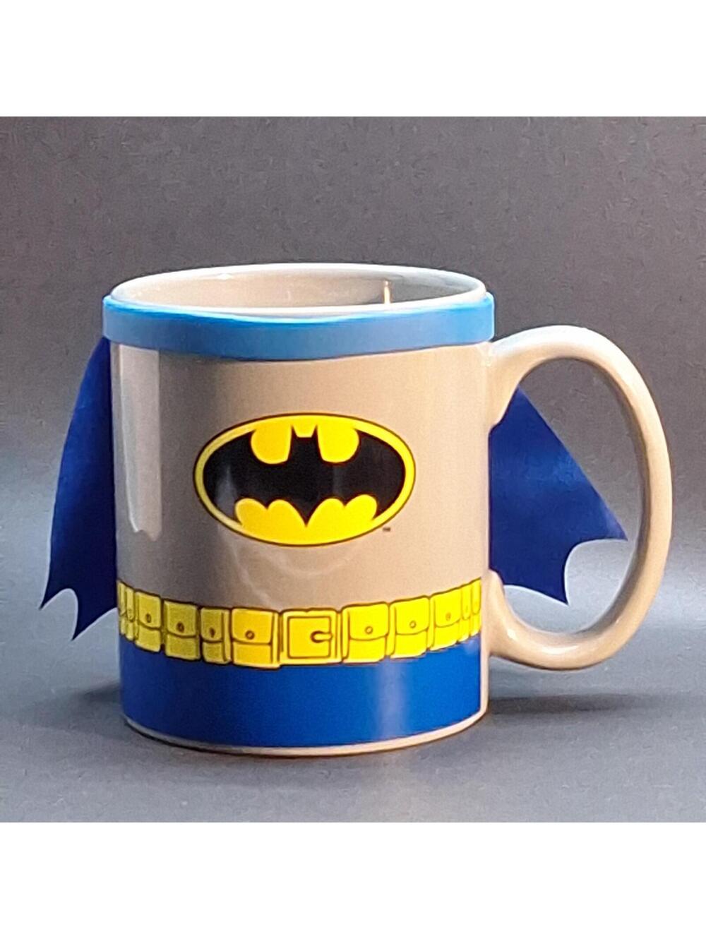 DC Comics Batman Mug With Removable Cape 20 Oz. Like New